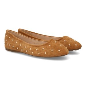 Bailarina plana mujer cómoda con tachuelas.